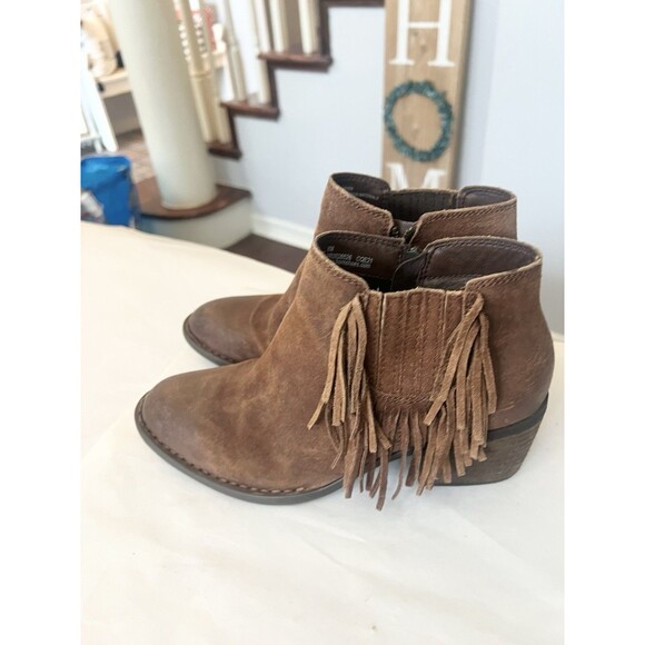 Born Brown Woman’s Fringe Ankle Boots Western 2.33” Heel Side Zip Danni Boot 8 - Picture 2 of 11